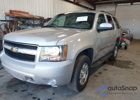 2007 Chevrolet Tahoe Lt z USA, uszkodzony, nr VIN 1GNFK13077R224756